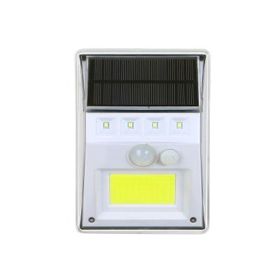 China Hot Sale Outdoor Ip65 Waterproof PIR Motion Sensor Solar Led Light Outdoor Automobile Led Lighting Outdoor Solar Wall Lamps Light for sale