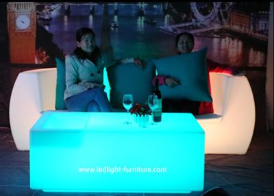 China Licht-Möbel-Schnittecke des modernen Entwurfs-LED und gerades LED-Sofa mit Kissen zu verkaufen