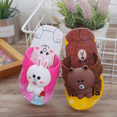 China 2021 fashion trend children's slippers cute cartoon children's slippers children's slippers non-slip outdoor bathroom A line slippers baby men and women toddlers small children for sale