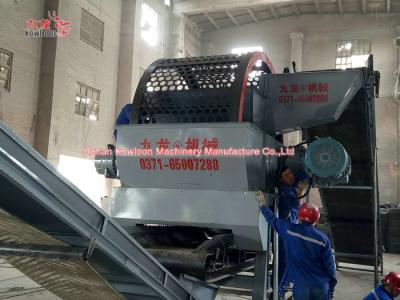 China 2 Shaft Tire Shredding Machine Planetary Gearbox Driven Replaceable Blade for sale