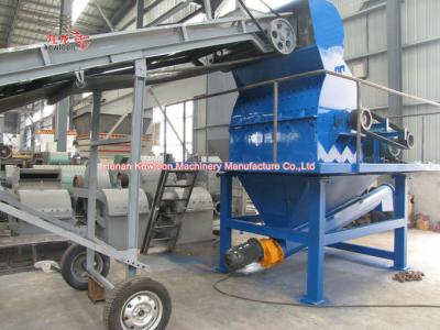 China Diesel Engine Wood Dust Making Machine Mobile Log Sawdust Grinder 3 Phase for sale