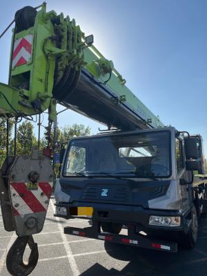 China 250h Zoomlion Truck Crane 7 Ton Counterweight Zoomlion Truck Mounted Crane for sale