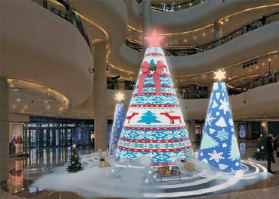 China Kreativer LED-Weihnachtsbaum-Innenschirm-kreative Weihnachtsbaum-Form LED-Anzeige im Freien zu verkaufen