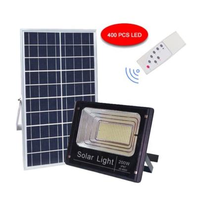 China Home Outdoor LED Glow Motion Lumen Powered Dusk To Dawn Ip 65 LED 200w Solar Powered Flood Light for sale