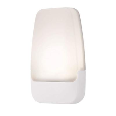 China Eco-Friendly Plug-in Dusk to Dawn Sensor Energy Efficient LED Night Light for Bedroom Bathroom Nursery Hallway Kitchen for sale