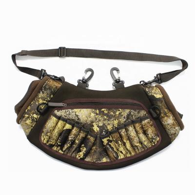 China Comfortable ALPHA Camouflage Hand Warmer Waterfowl Luxury Hunting Fleece Lined Handwarming Pouch With Shell Holders Outdoor for sale