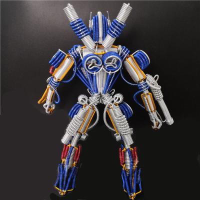 China America Excellent Craft Creative Aluminum Wire Robot As Home&Office Decoration for sale