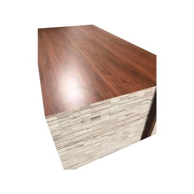 China Cheap high quality waterproof blockboard / block board for furniture and decoration for sale