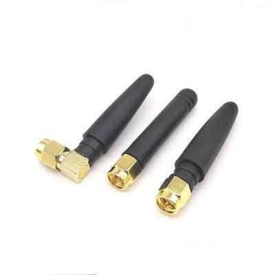 China 433MHz 868mhz 915mhz 2.4ghz communication rubber high gain antenna with SMA male connector for sale