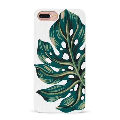 China Fanshion Simple Monstera Leave Wood Carving Case Cove Mobile Phone Accessories Factory In China for sale