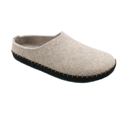 China Fashion\comfortable\goods\breathable felt shoes and slippers handmade in china, indoor rubber shoes for winter for sale