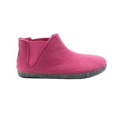 China Fashion trend winter slipper felt slipper with felt dyed NEW rubber outsole home slipper for sale