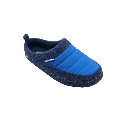 China Fashion trend HOT SALE! lady and men size slipper stitched down the top, RUBBER outsole, puffy slipper for sale