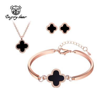 China Romantic Ladies Fashion Jewelry 18k Gold Plated Clover Bracelet Necklace Earrings Jewelry Set for sale