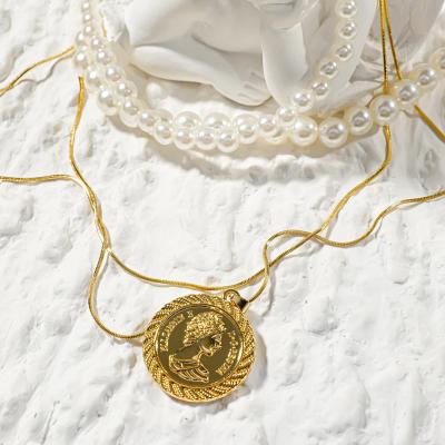 China Fashion Romantic Female All-match Design Roman Head Pearl Coin Fine Element Niche Necklace Retro Dangling Clavicle Chain for sale