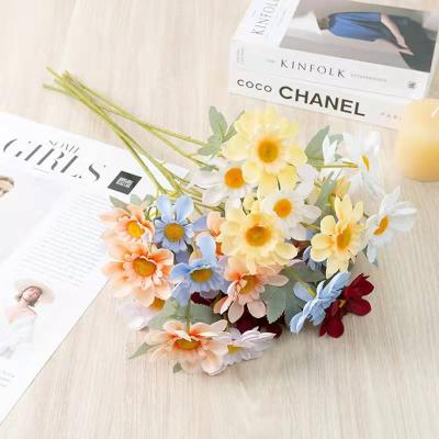 China Coastal Faux Plastic Flowers 56cm 6 Heads Artificial Gerber Daisy Flowers For Home Wedding Decor for sale