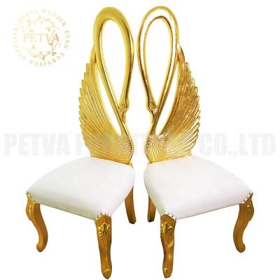 China Beautiful Queen Chair Modern Bridal Throne Chair King Throne Royal Wedding For Hotel Used for sale