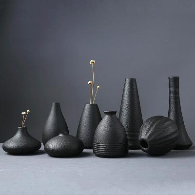 China Europe Japanese style small flower black vase small black to black ceramic home vase decoration vase for sale