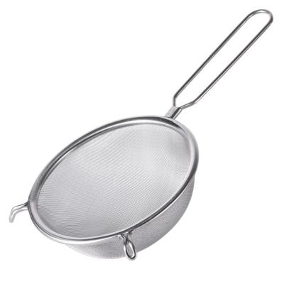 China Hot Sale Sustainable Flour Sieve Filter Screen Oil Skimmer Milk Water Sieve Handle Stainless Steel Well Wire Mesh Strainer for sale