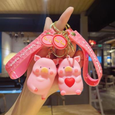 China Cartoon& Cute Fashionable Cute Cute Pink Soft Rubber Durable Key Backpack Car Lovers Metal Key Chain PVC Pig Cartoon Jewelry Pendant Accessory for sale