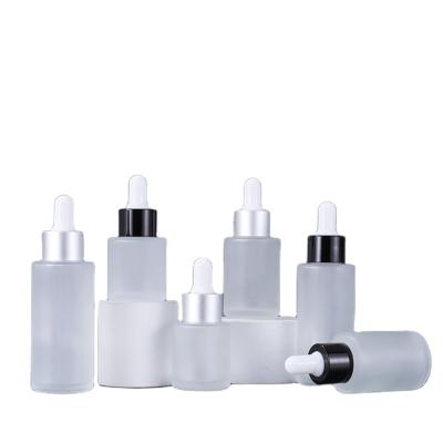 China TOSUN Hot Sale 5ml 10ml 15ml 20ml 30ml 50ml 100ml Amber Glass Dropper Bottles Essential Oil Bottle Cosmetic Empty Packaging for sale