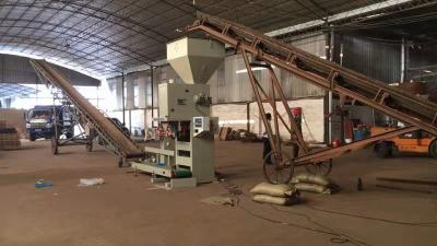 China 10-50kg Wood Pellet Bagger, Feed Pellet Bagging Machine 3000*1500*2600mm for sale