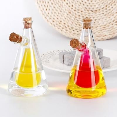 China Sustainable Mouthblown Borosilicate Glass Oil Vinegar Bottle Dispenser for sale