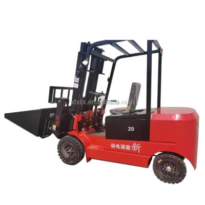 China Easy Operation Safety Convenience 4 Ton 4 Wheel Electric Forklift 4 Wheel Electric Forklift With 4500mm Triple Mast And Side Clutch for sale