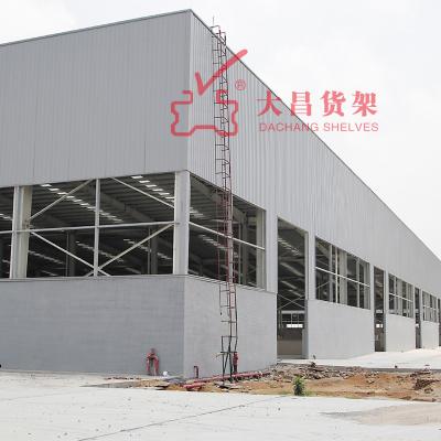 China Steel Fabricated House Freestanding Design Prefabricated Steel Structure Supermarket / Workshop / Warehouse for sale