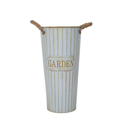 China Garden Decoration Modern Galvanized Flower Pot Wrought Iron Flower Bucket Metal Flower Pot Potted Bucket for sale