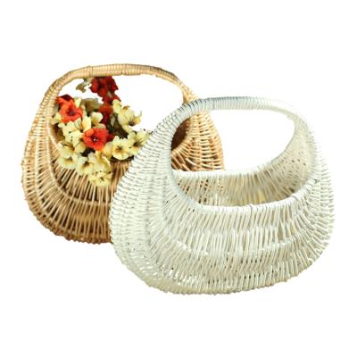 China Modern Wholesale Mini Boat Shaped Decoration Handmade Wicker Flower Basket Gift Basket Storage Hanging Wicker Baskets for sale