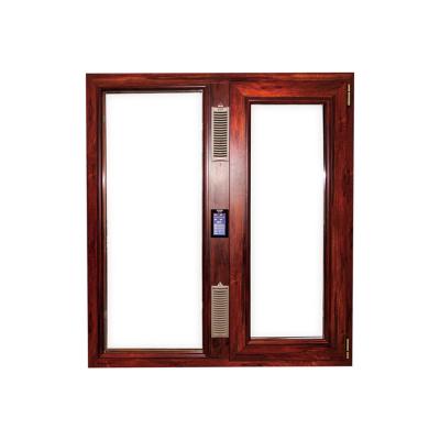 China Ventana oscilante de control de voz inteligente con patrón de madera y rejilla de pantalla de acero inoxidable en venta