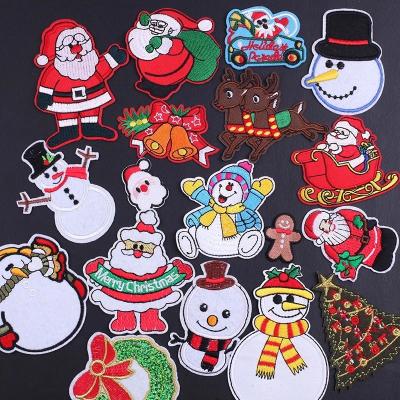 China Christmas Viable Iron-On Patches For Apparel DIY Heat Transfer Sticker Iron On Patch T-shirt Parent-child Clothes Santa Claus Applique for sale