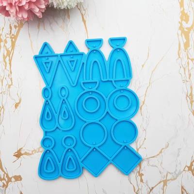 China 2022 New Viable Geometric DIY Epoxy Resin Drip Earring Studs Decorated With Silicone Mold for sale