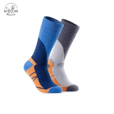 China BQ-A 016 Cool Men's QUICK DRY Hot Selling Best Men's Workout 100% Cotton Sports Sports Socks For Men for sale