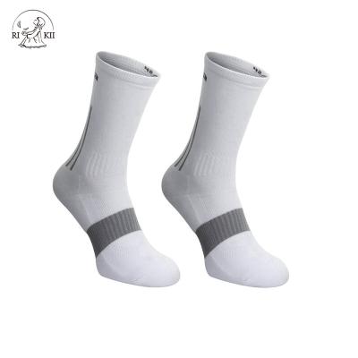 China BQ-A 020 Boys And Men Sports Soft White Socks QUICK DRY Large for sale