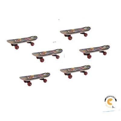 China Complete Kid Skateboard Mini Cruiser Skateboard 7ply Canadian Maple Skateboard for sale