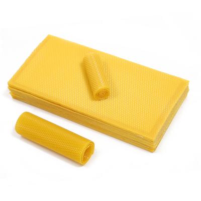 China Easily assembled the original mold and beeswax comb used for beekeeping beeswax base sheet for sale