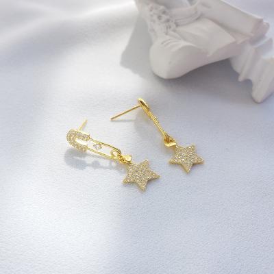 China FASHIONABLE Daidan Drop Earrings Zircon Paper Clip S925 Stud Star 18K Gold Plated Heart Earrings for sale