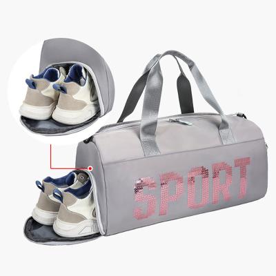 China Luxury Fitness Yoga Sports Fleece Gym Travel Duffel Bag Waterproof Travel Carry Bag with Shoe Compartments for sale