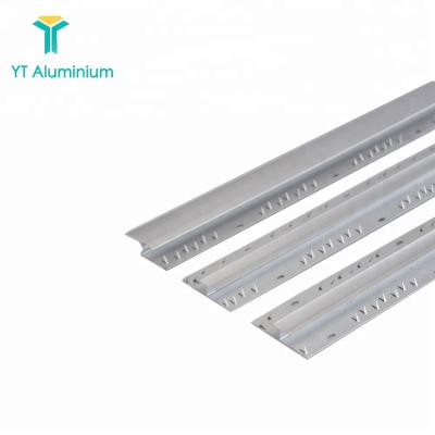 China 6063T5 Carpet Decoration 6063T5 Aluminum Tile Pad Edge Seal Strip Shiny Silver Effect for sale