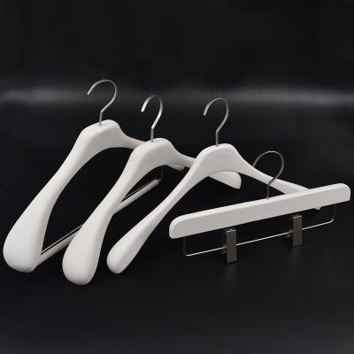 China Behind Doors/On Walls Logo Luxury Premium Custom Rubber Paint Heavy Duty Wooden Clothes Coat Hangers For Display for sale