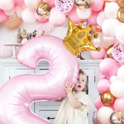 China Toy Pink Gold Balloons Promotional Kit for Wedding Birthday Party Decoration for sale