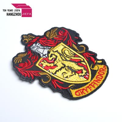 China Workable Embroidery Sewing Applique Ironing On Stickers Patch For Jacket Jeans Shoes Backpack /Badges for sale