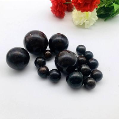 China China Wholesale Natural Garnet Crystal Balls High Quality Crystal Gemstone Pointing For Home Decoration for sale