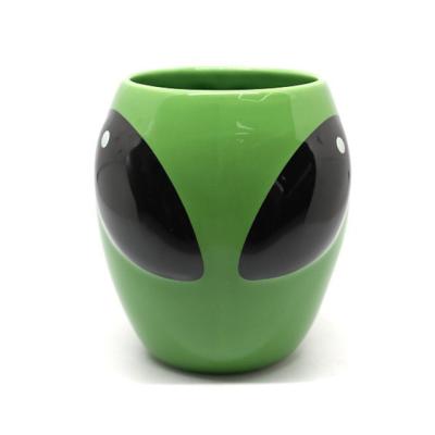 China Viable Ceramic Alien 3D Mug ET Attack Creative Cartoon Green Mug for sale