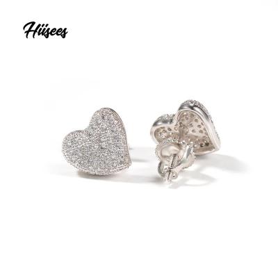 China Vintage Hiisees Bling S925 Post Heart Shape Stud Earrings Hiphop Zircon Zircon Hitter Beveled Diamond Earrings for sale