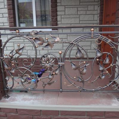 China Apartment china supplier galvanized picture iron fence / balcony railing for sale