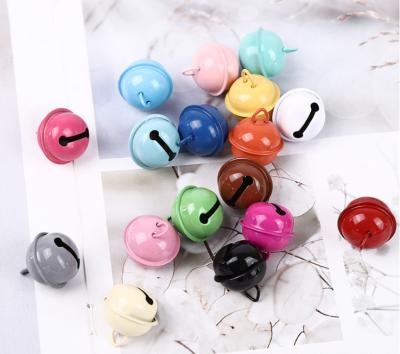 China Amazon wholesale metal bell dog toy dog ​​collar hand-painted interactive candy color bell wholesale round for sale