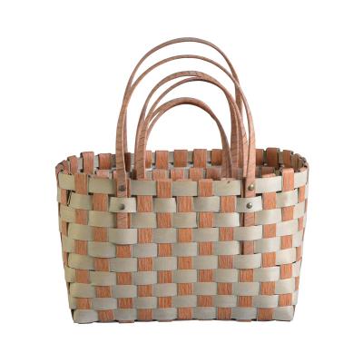 China Wholesale Handmade Woven Insulated Europe Shopping Basket Wicker Basket Picnic Decor for sale